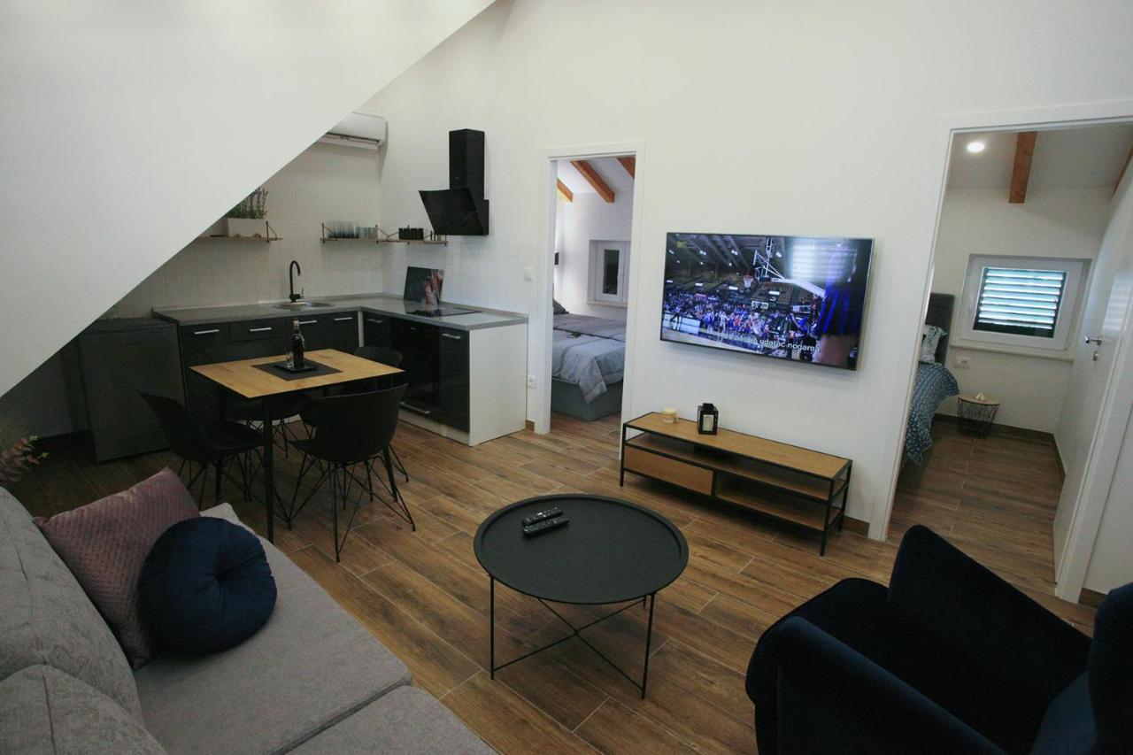 New Split Central Apartments Jakov & Niko Exterior photo